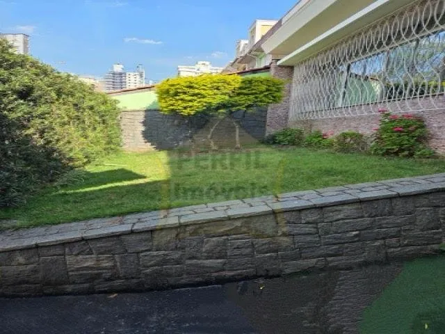Casa 3 quartos para Locação Anual no bairro Campestre em Santo André