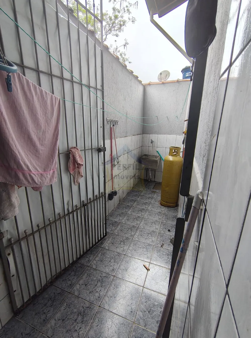 Sobrado 3 quartos para Venda no bairro Quarta Divisão em Ribeirão Pires