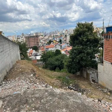 Terreno para Venda no bairro Jardim Santo Antônio em Santo André