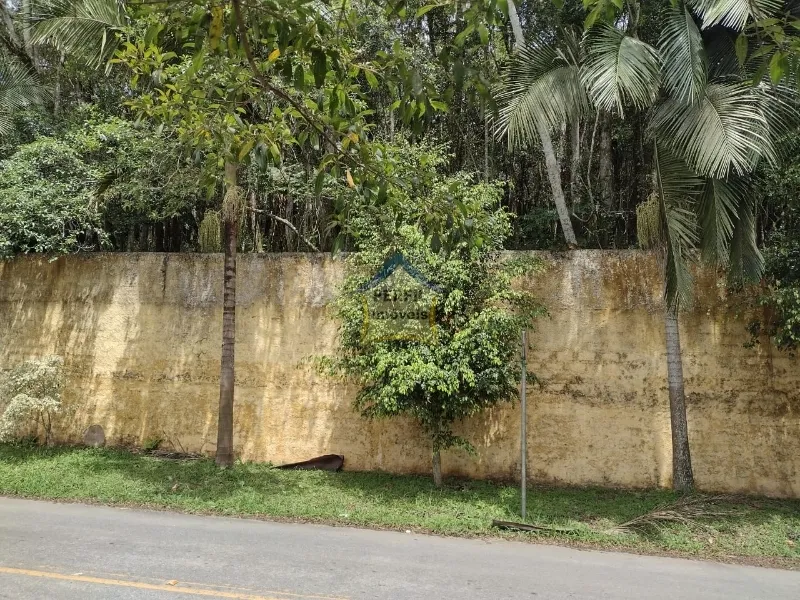 Exelente Terreno para Venda  no bairro Centro de Ouro Fino Paulista, 3700 m2