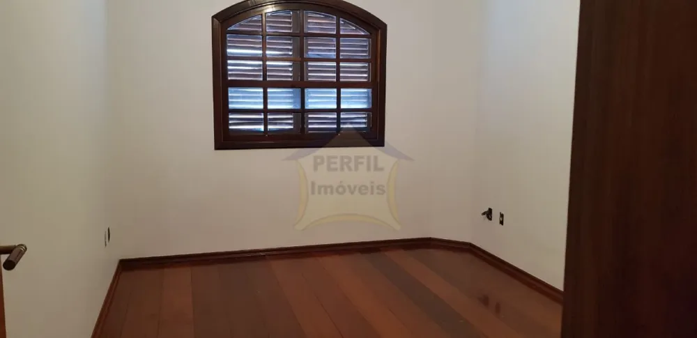 Sobrado 3 quartos para Venda no bairro Olímpico em São Caetano do Sul