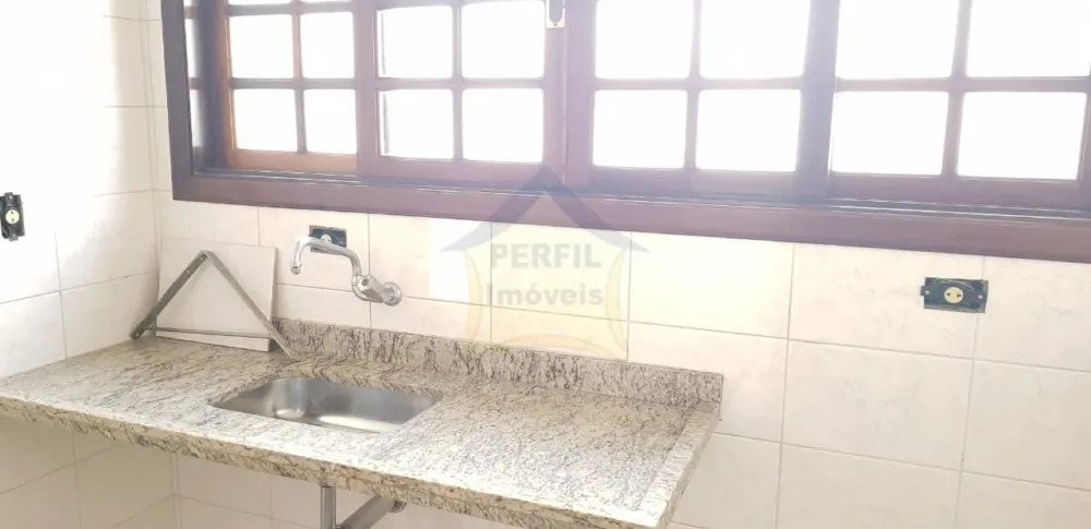 Sobrado 3 quartos para Venda no bairro Olímpico em São Caetano do Sul