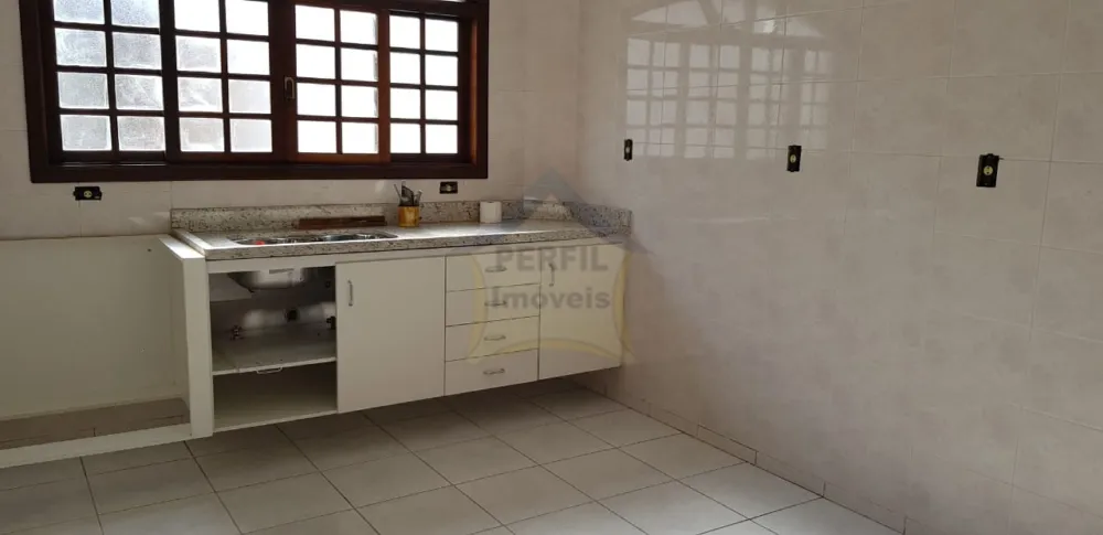 Sobrado 3 quartos para Venda no bairro Olímpico em São Caetano do Sul