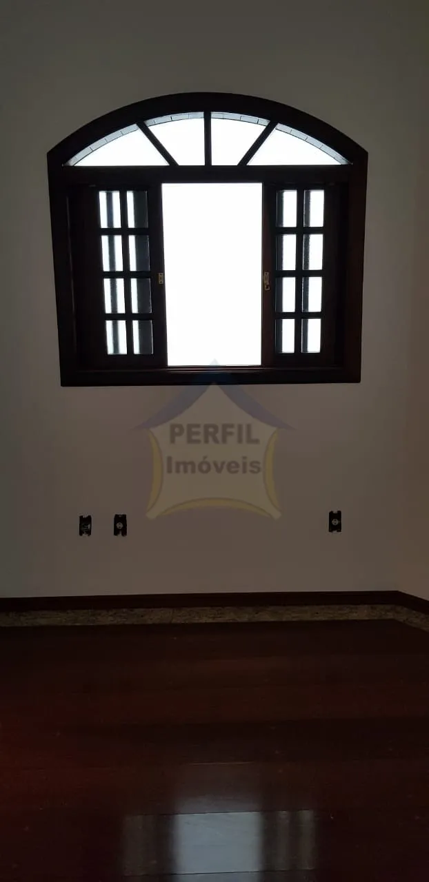 Sobrado 3 quartos para Venda no bairro Olímpico em São Caetano do Sul