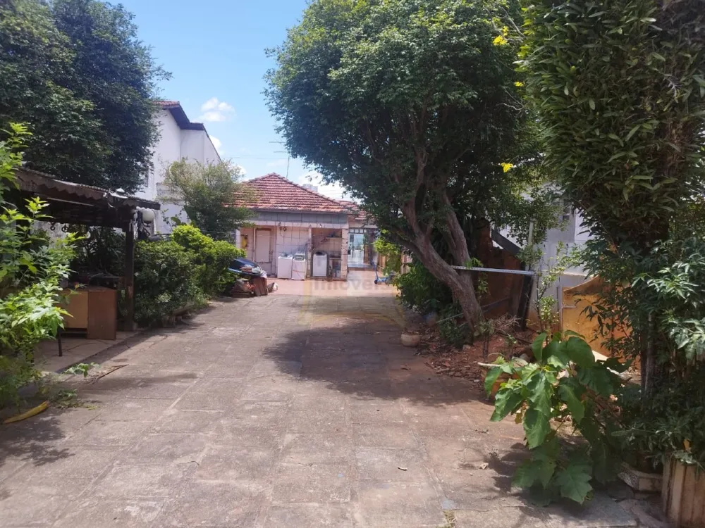 Terreno para Venda no bairro Vila Sacadura Cabral em Santo André