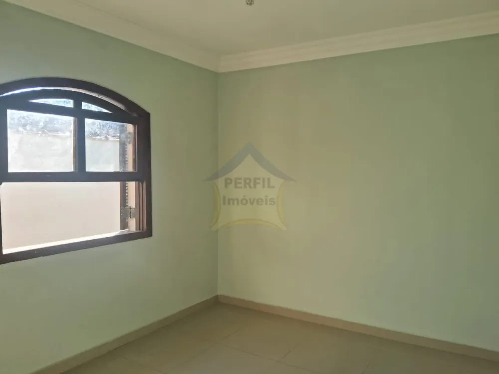 Casa 3 quartos para Venda no bairro Jardim Santo André em Santo André