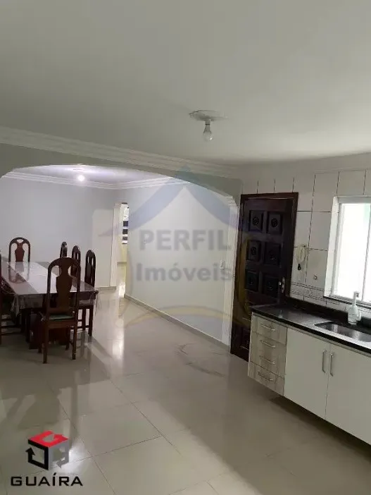 Casa 3 quartos para Venda no bairro Jardim Santo André em Santo André