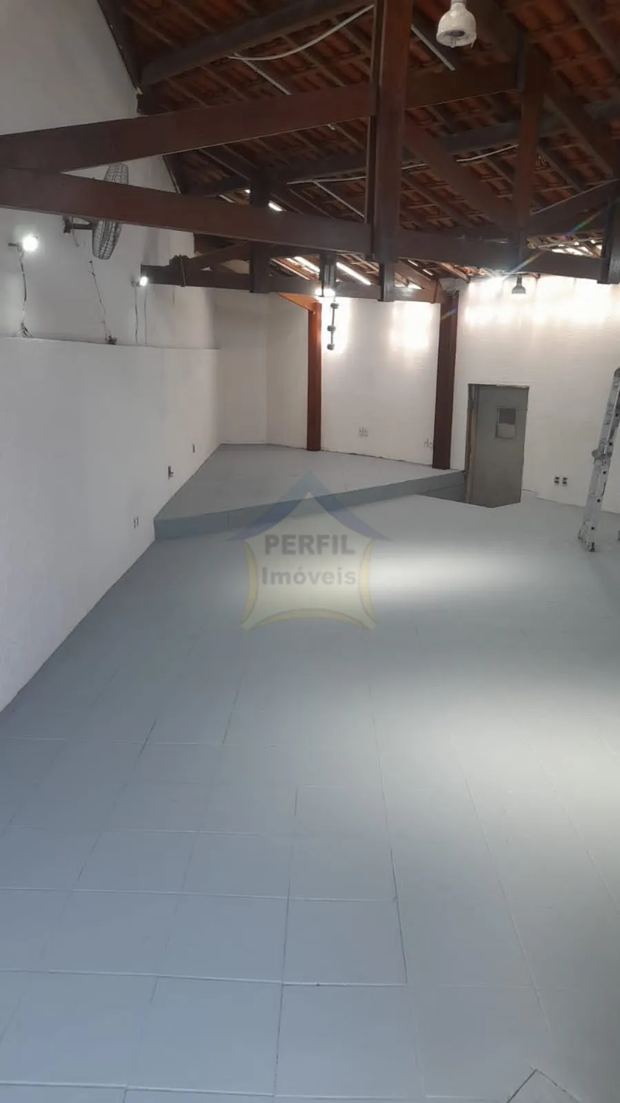 Sala comercial para Locação Anual no bairro Vila Humaita  em Santo André
