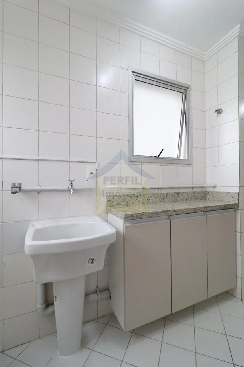 Apartamento 3 quartos para Venda no bairro Jardim Cristiane em Santo André