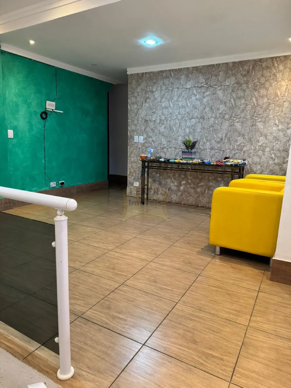 Sobrado 5 quartos para Venda no bairro Jardim Adelina em Mauá