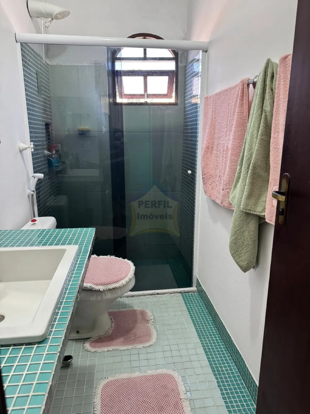 Sobrado 5 quartos para Venda no bairro Jardim Adelina em Mauá