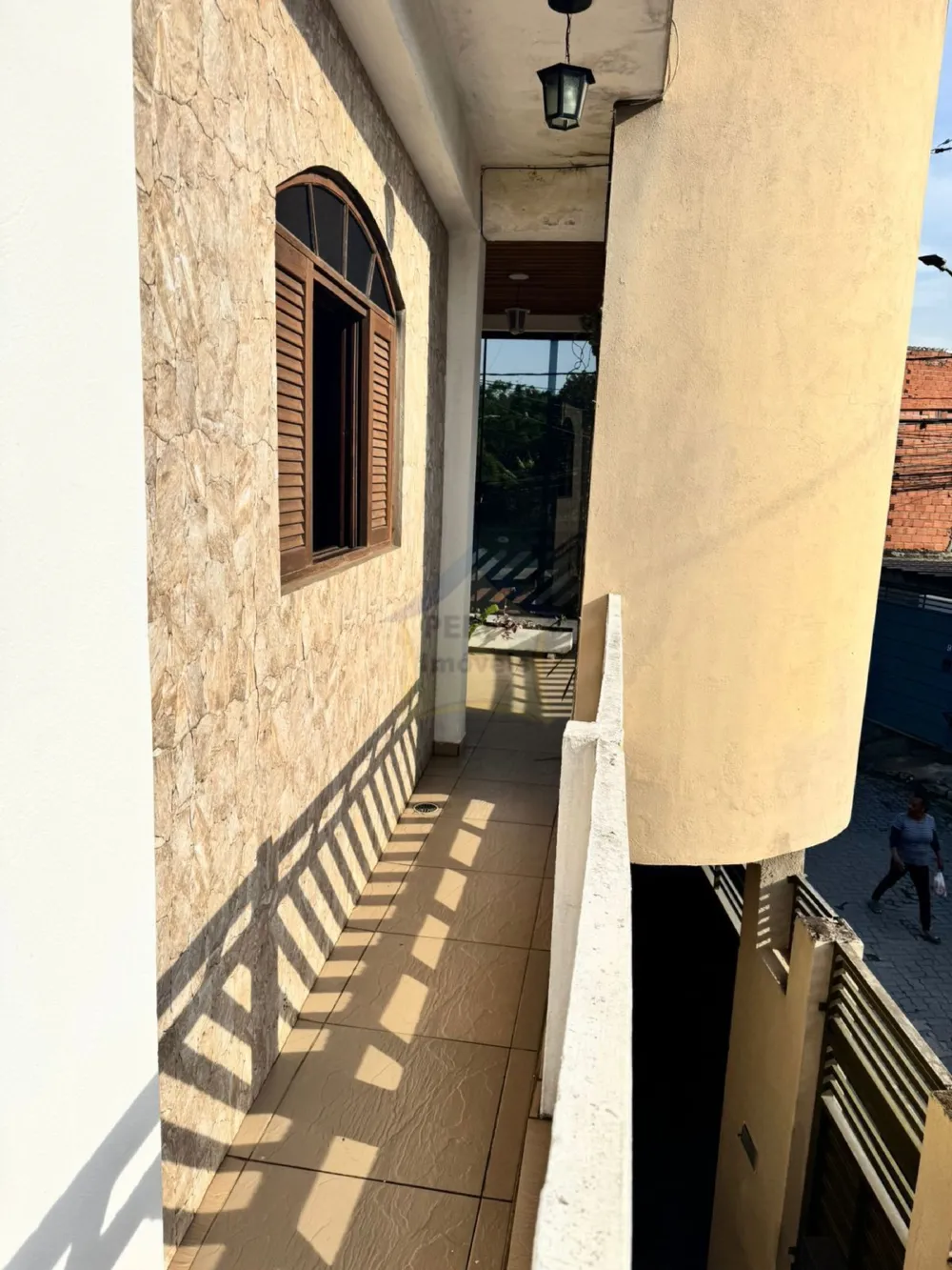 Sobrado 5 quartos para Venda no bairro Jardim Adelina em Mauá