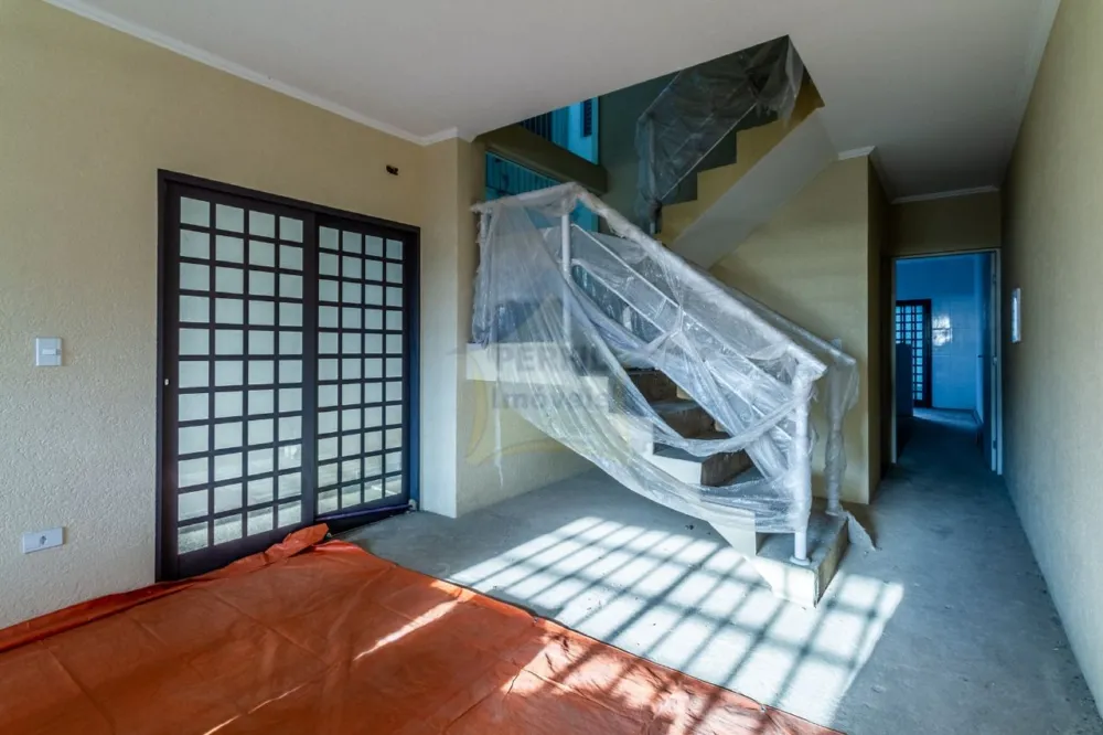 Sobrado 4 quartos para Venda no bairro Parque João Ramalho em Santo André