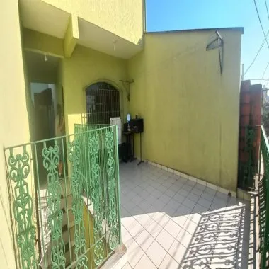 Sobrado 3 quartos para Venda no bairro Jardim Santa Lídia em Mauá