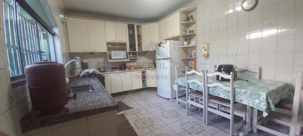 Sobrado 3 quartos para Venda no bairro Jardim Santa Lídia em Mauá