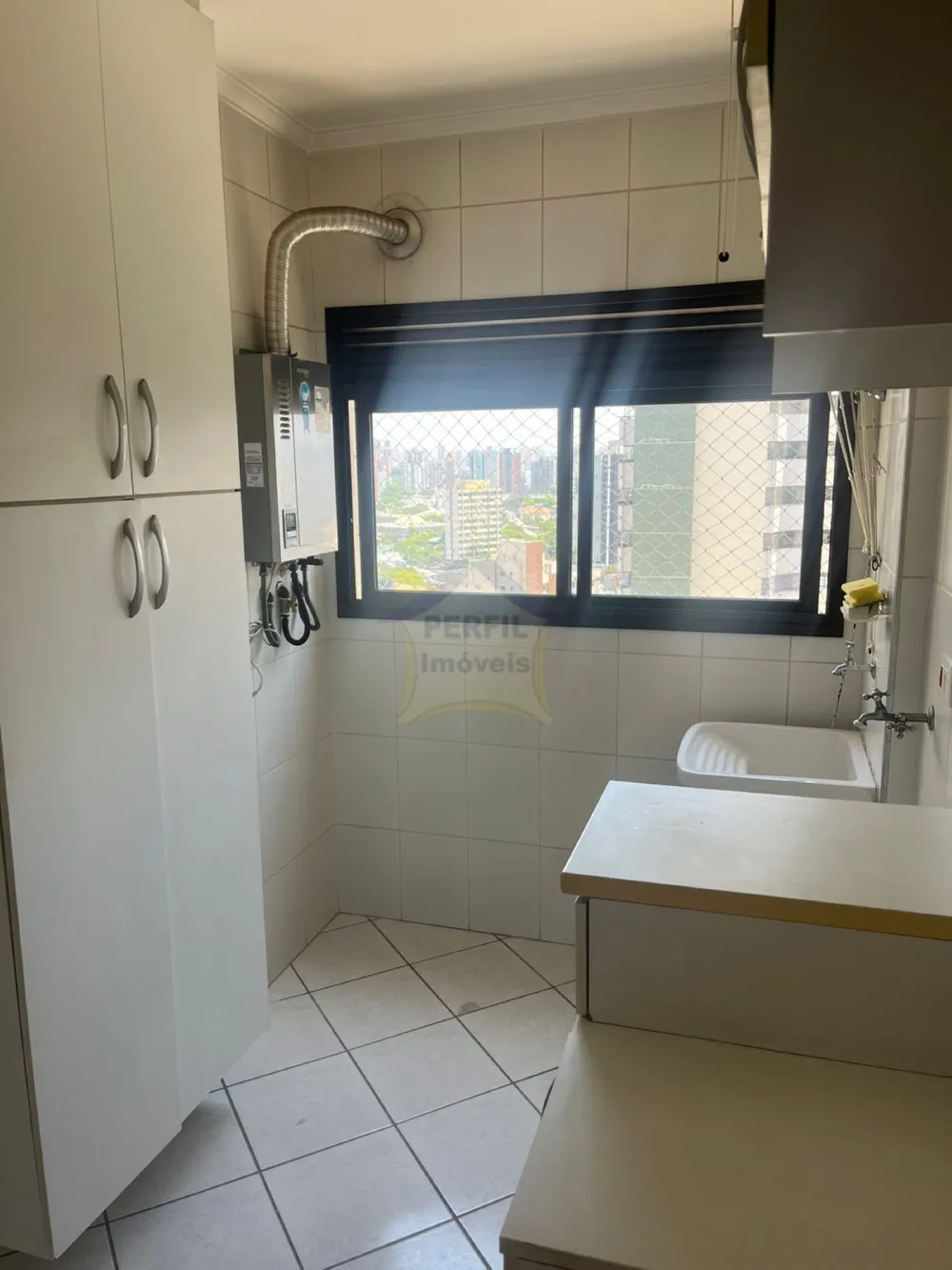 Apartamento para Locação Anual no bairro Vila Assunção em Santo André