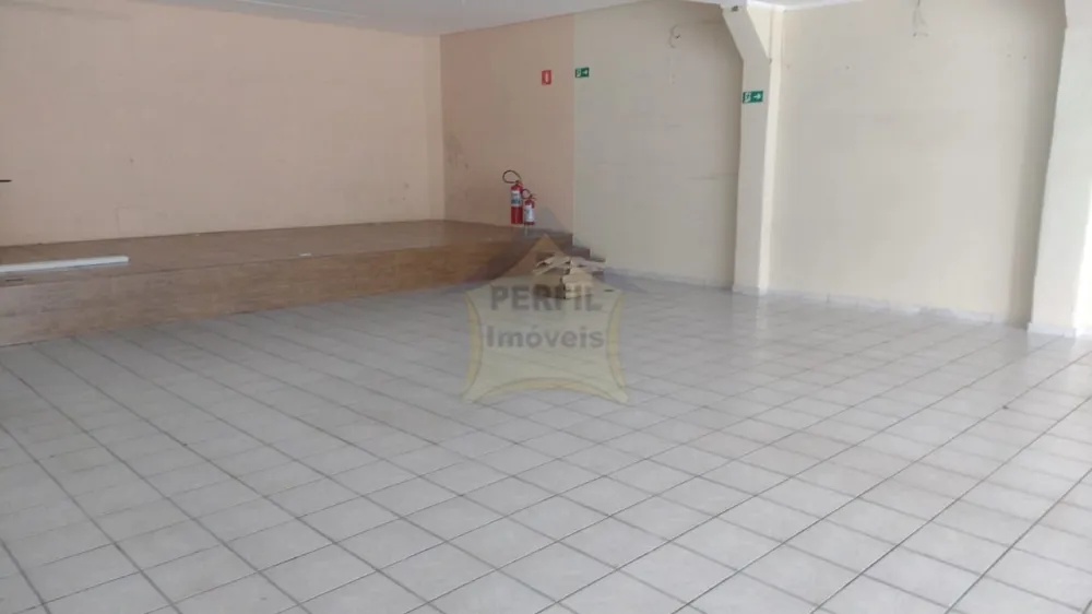 Sala comercial para Locação Anual no bairro Vila Lucinda em Santo André