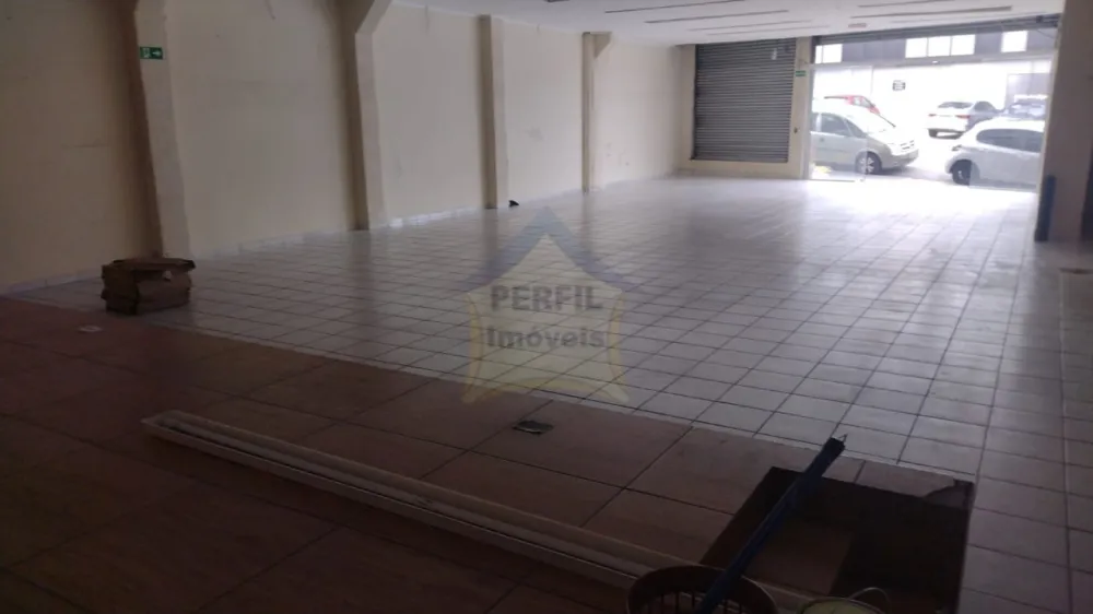 Sala comercial para Locação Anual no bairro Vila Lucinda em Santo André