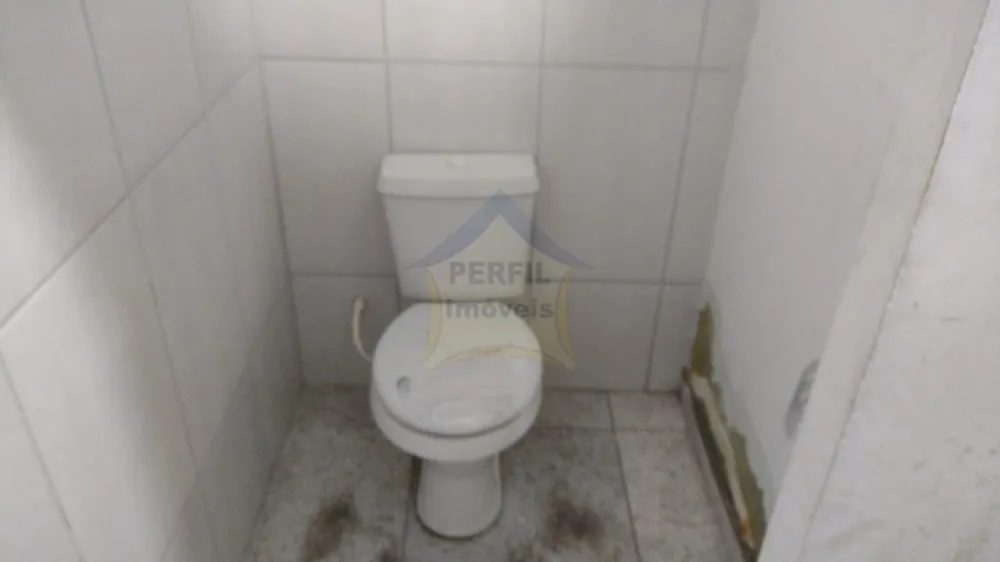 Sala comercial para Locação Anual no bairro Vila Lucinda em Santo André