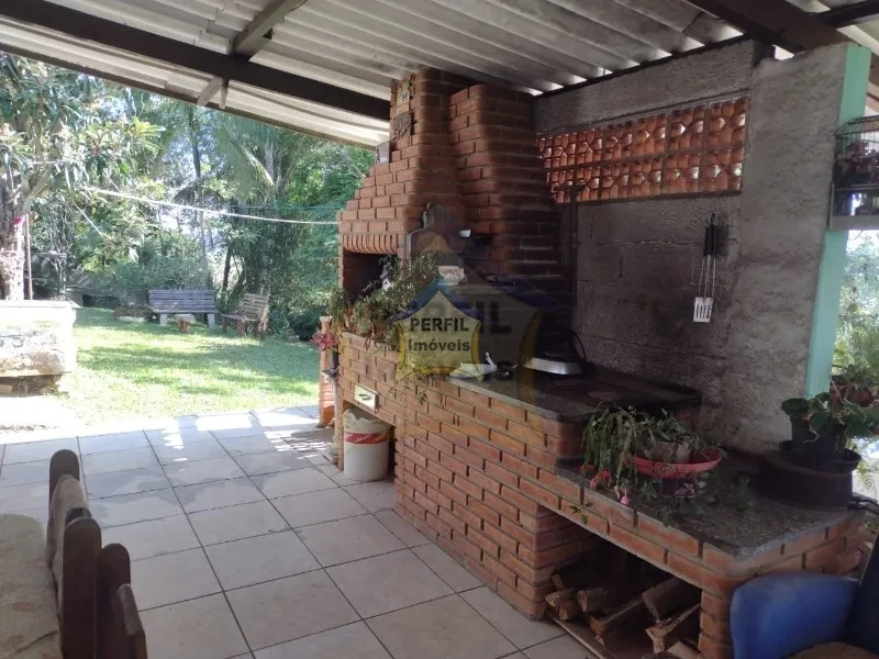 Linda Chácara  no bairro Nossa Senhora Aparecida 2, Suzano SP.