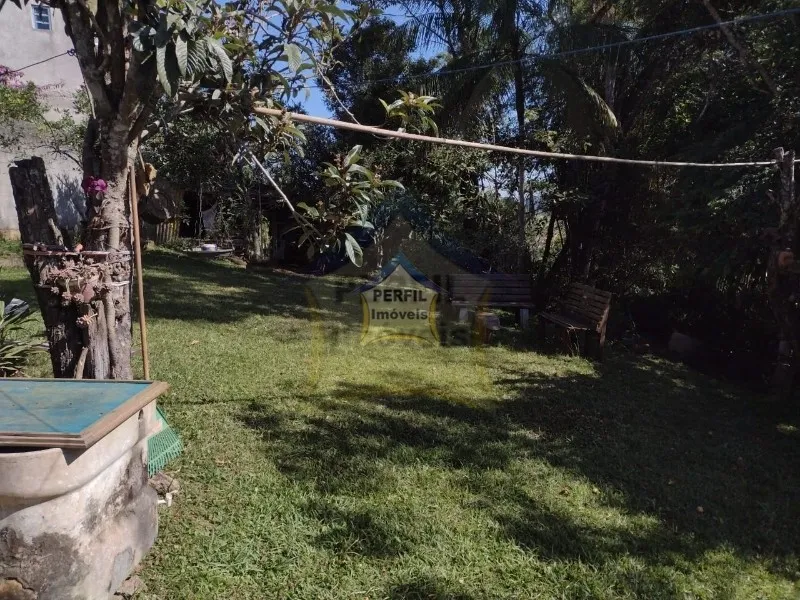 Linda Chácara  no bairro Nossa Senhora Aparecida 2, Suzano SP.