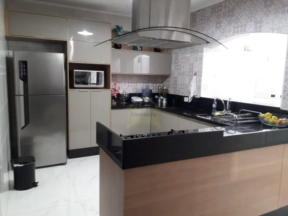 Casa 4 quartos para Venda no bairro Santa Luzia em Ribeirão Pires
