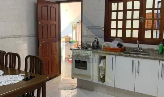 OTIMCA CASA À VENDA NO BOSQUE SANTANA / RIBEIRÃO PIRES