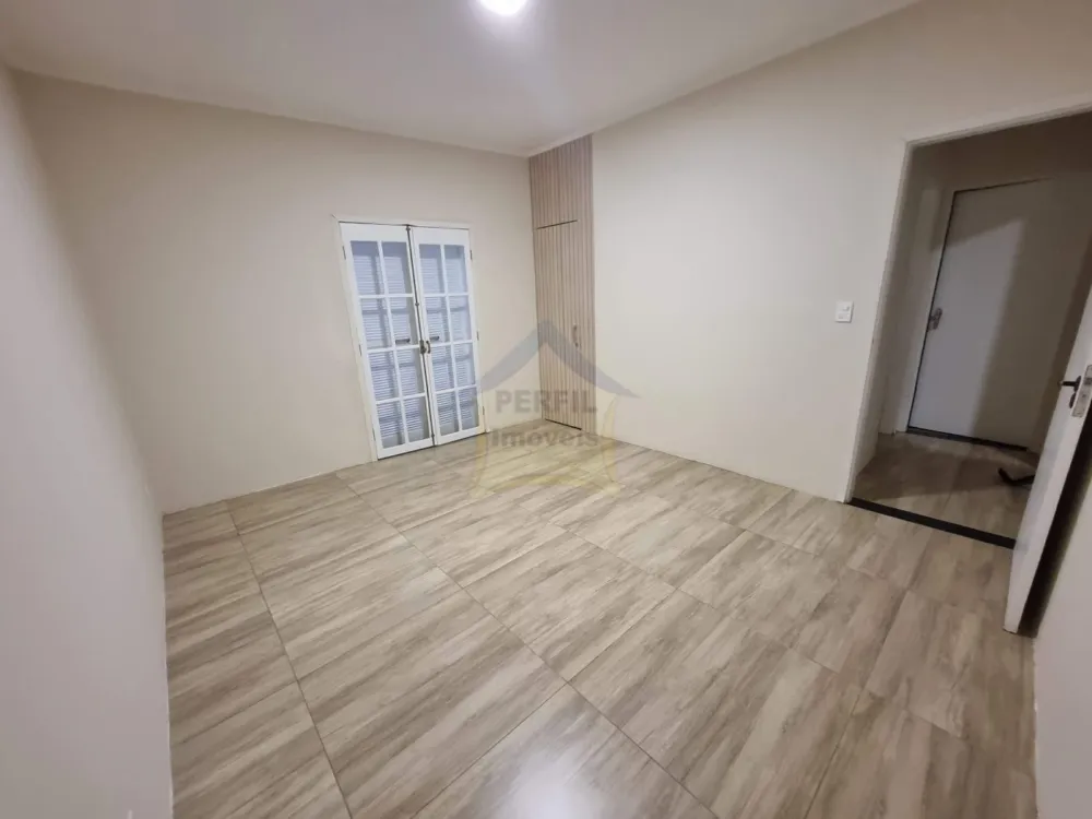 Sobrado para Venda no bairro Vila Homero Thon em Santo André