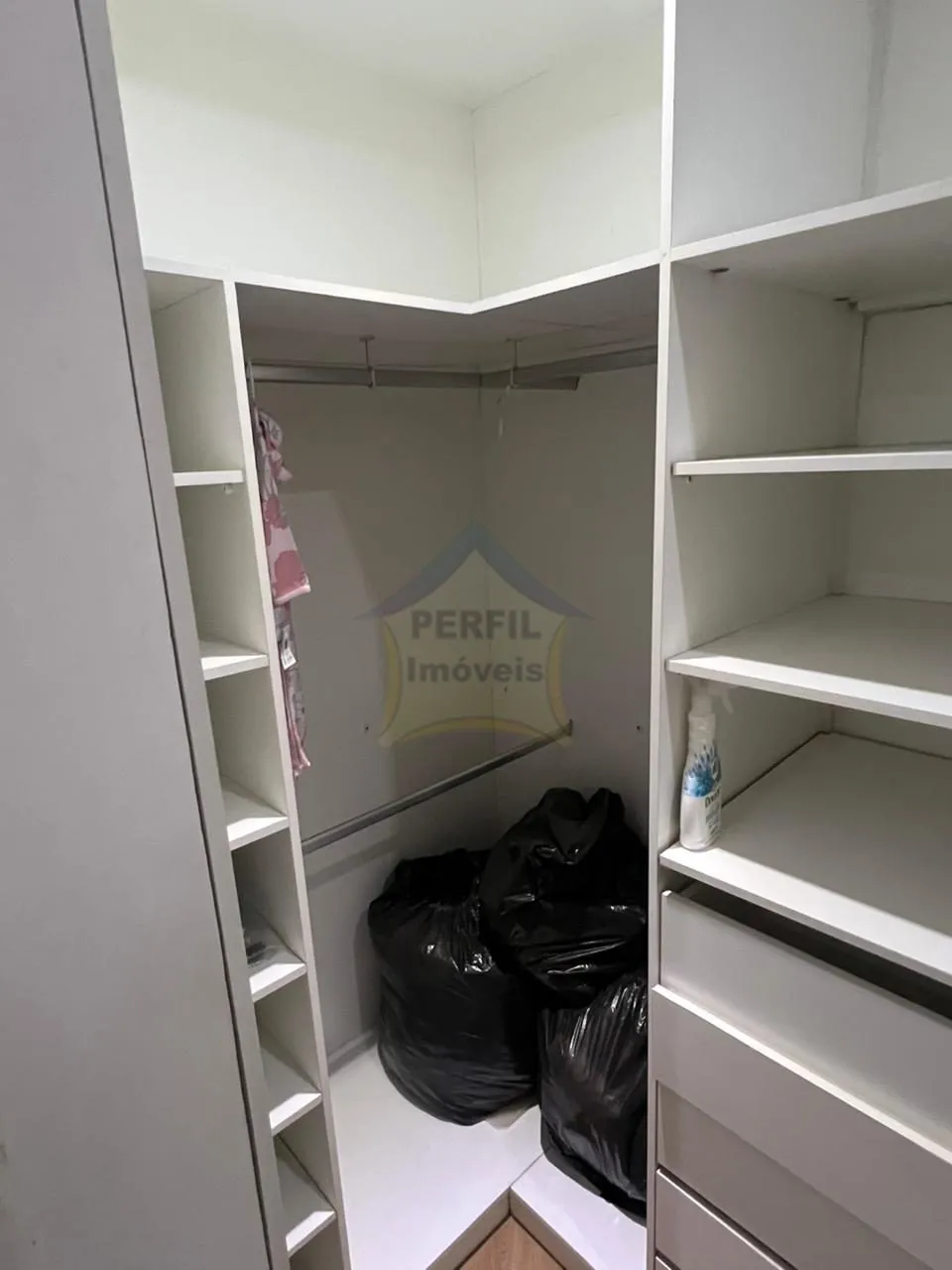 Sobrado 3 quartos para Venda no bairro Jardim Las Vegas em Santo André