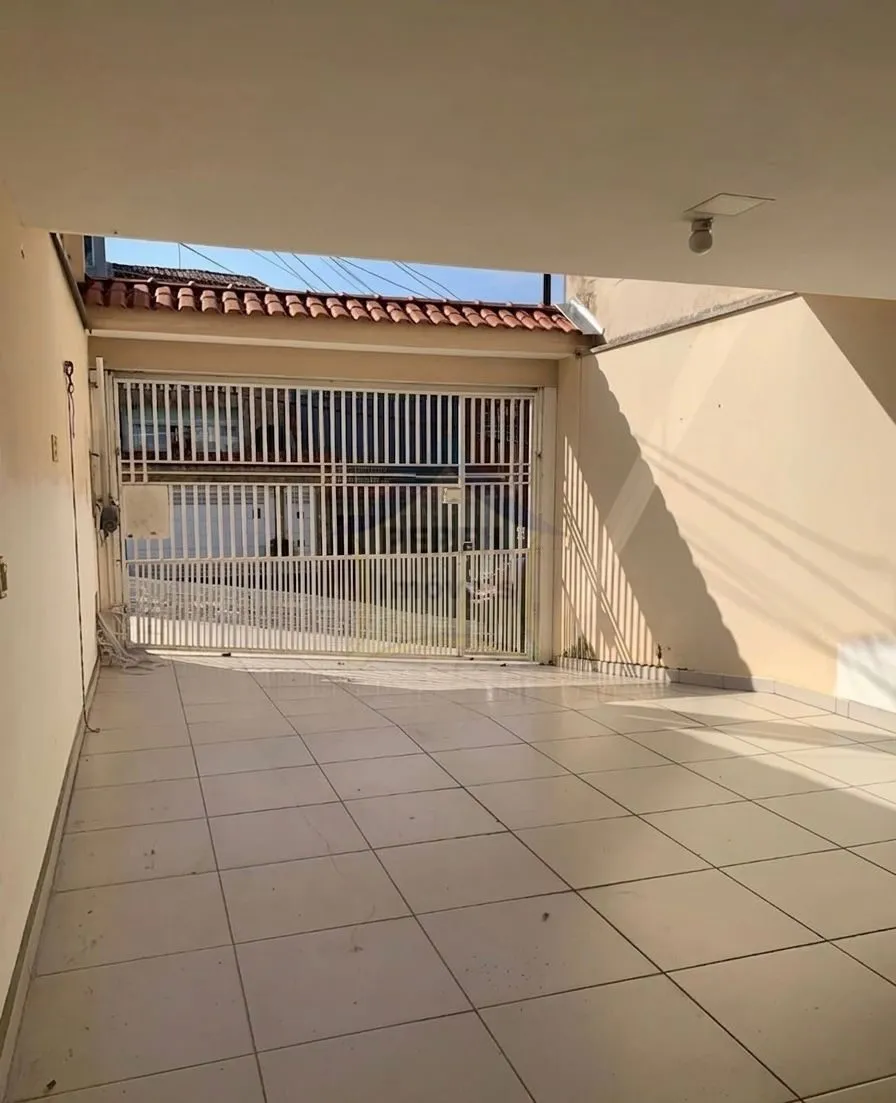 Sobrado 3 quartos para Venda no bairro Jardim Las Vegas em Santo André