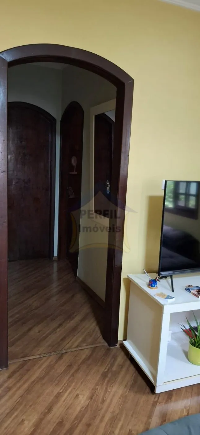Sobrado 5 quartos para Venda no bairro Vila Camilópolis em Santo André