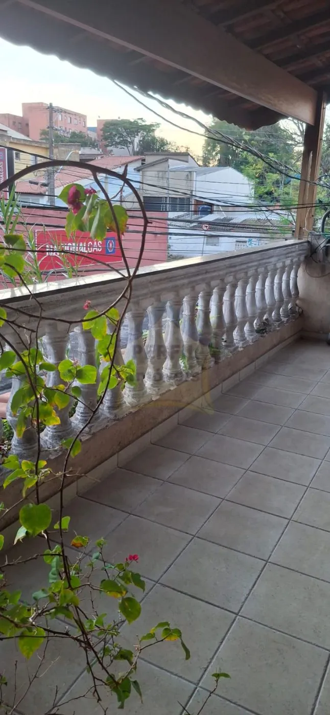 Sobrado 5 quartos para Venda no bairro Vila Camilópolis em Santo André