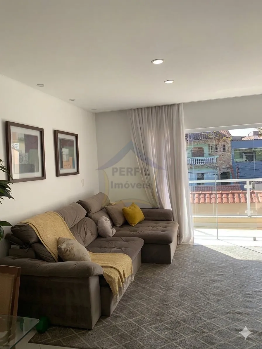 Sobrado 3 quartos para Venda no bairro Jardim Las Vegas em Santo André