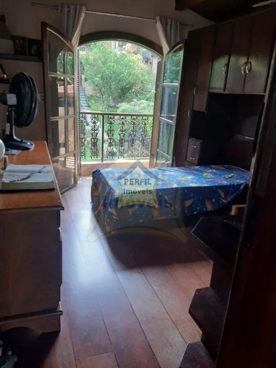 LINDA CHÁCARA À VENDA ,no bairro Dos Finco, 3 dorm, 1 suíte, 6 vagas, 450 m, 1200 m