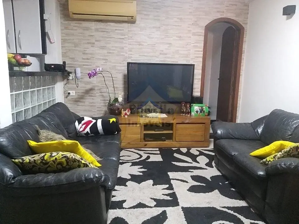 LINDA CHÁCARA À VENDA ,no bairro Dos Finco, 3 dorm, 1 suíte, 6 vagas, 450 m, 1200 m