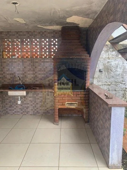 ÓTIMO SOBRADO À VENDA! No  Centro de Ouro Fino Paulista, 3 dorm, 1 suíte