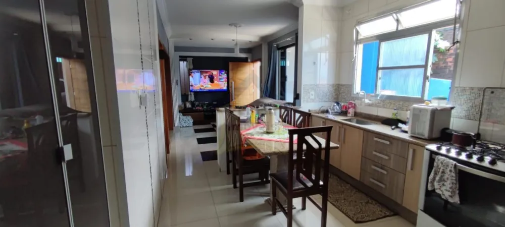 LINDA CASA TÉRREA A VENDA /  VILA SUÍSSA -  RIBEIRÃO PIRES .
