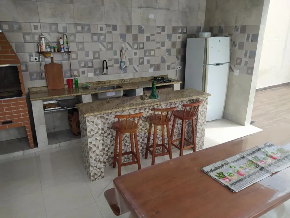 LINDA CASA TÉRREA A VENDA /  VILA SUÍSSA -  RIBEIRÃO PIRES .