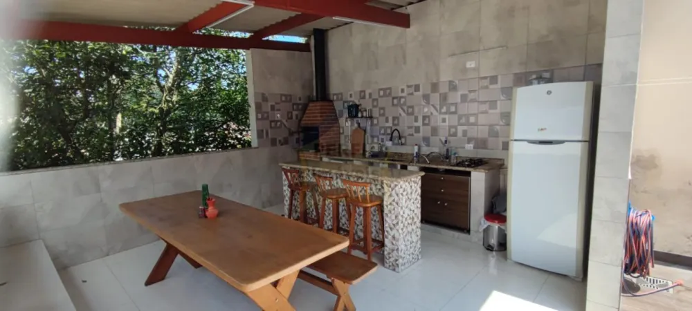LINDA CASA TÉRREA A VENDA /  VILA SUÍSSA -  RIBEIRÃO PIRES .