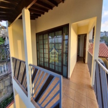 Lindissíma Casa para Venda no bairro Centro Alto. OPORTUNIDADE!
