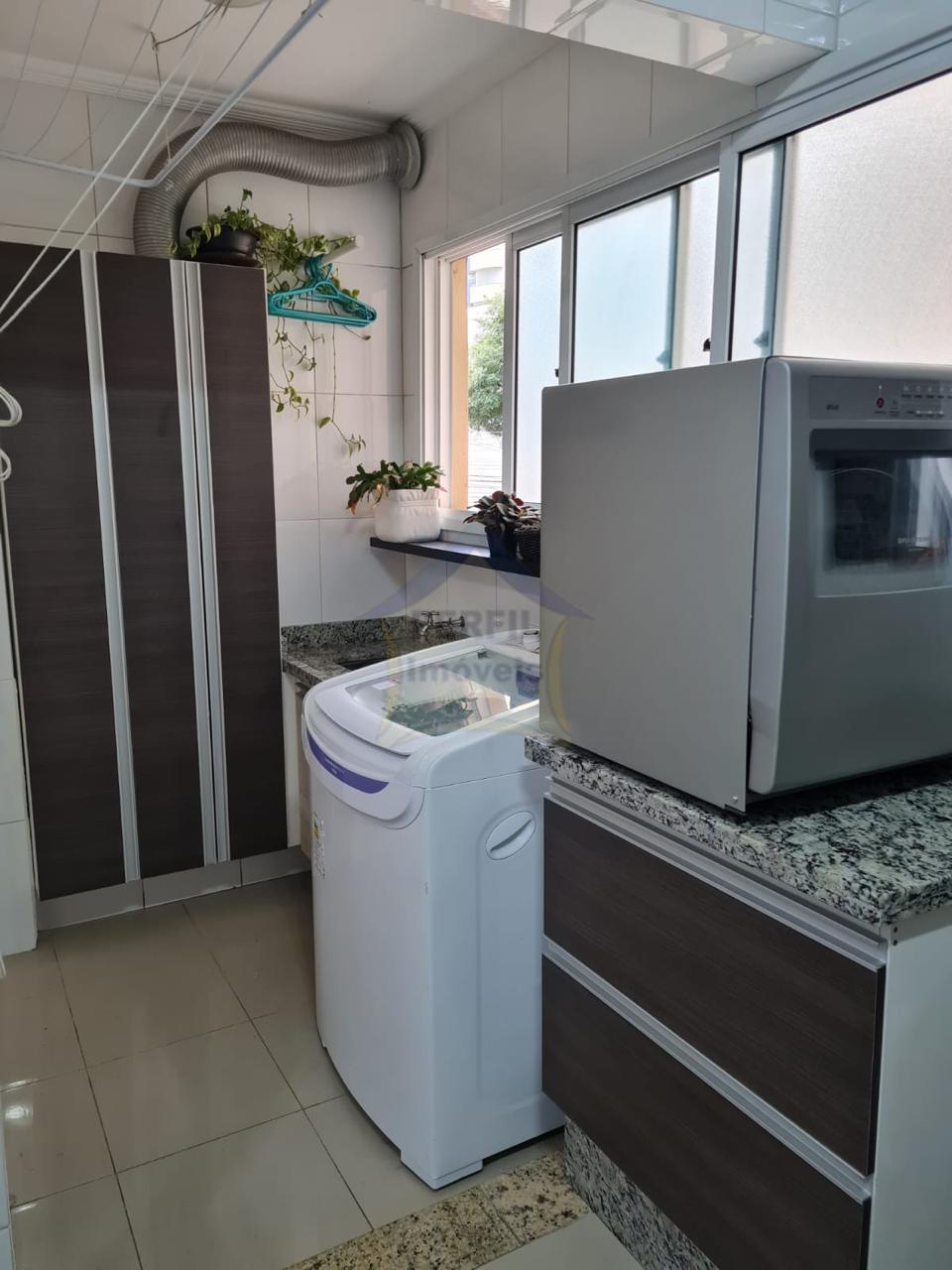 Apartamento a venda 3 dormitórios, duas suítes totalmente mobiliado . Em SBC