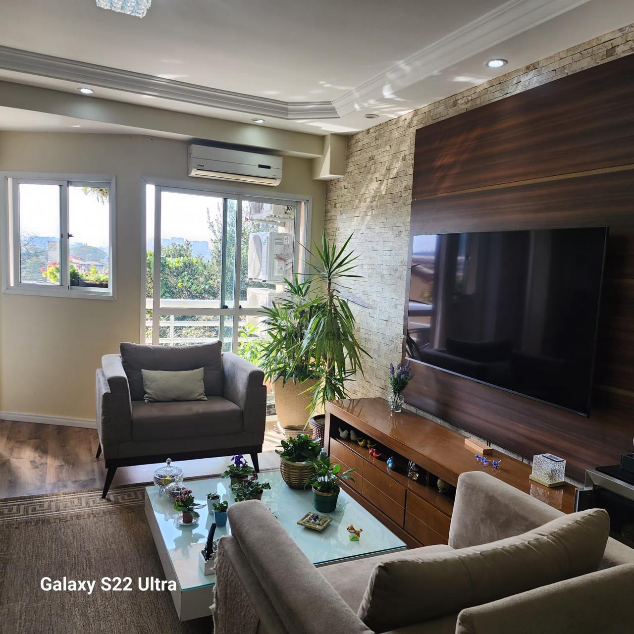 Apartamento a venda 3 dormitórios, duas suítes totalmente mobiliado . Em SBC