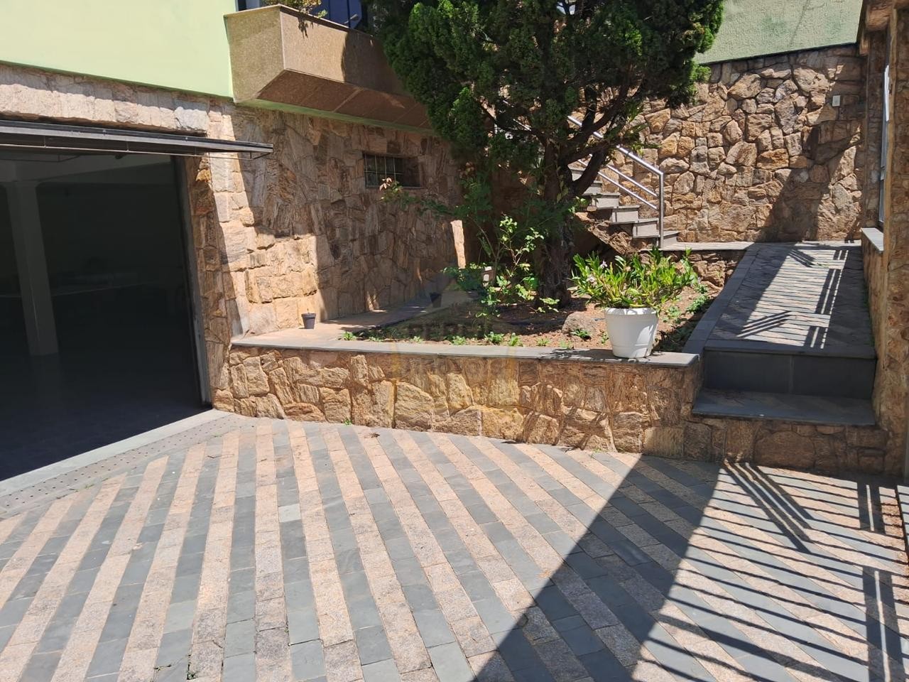 Casa à Venda no bairro Pq dos Passaros, São Bernardo do Campo-  4 dorms.