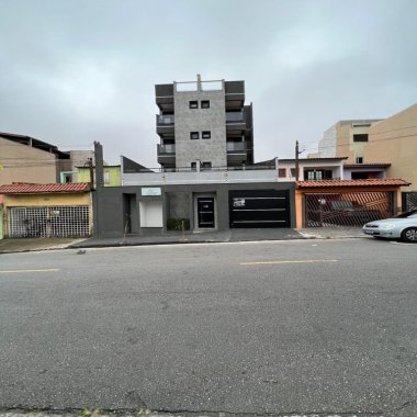 Apartamento à Venda no bairro Parque das Nações, Santo André- 2 dorm, 2 vagas, 70 m
