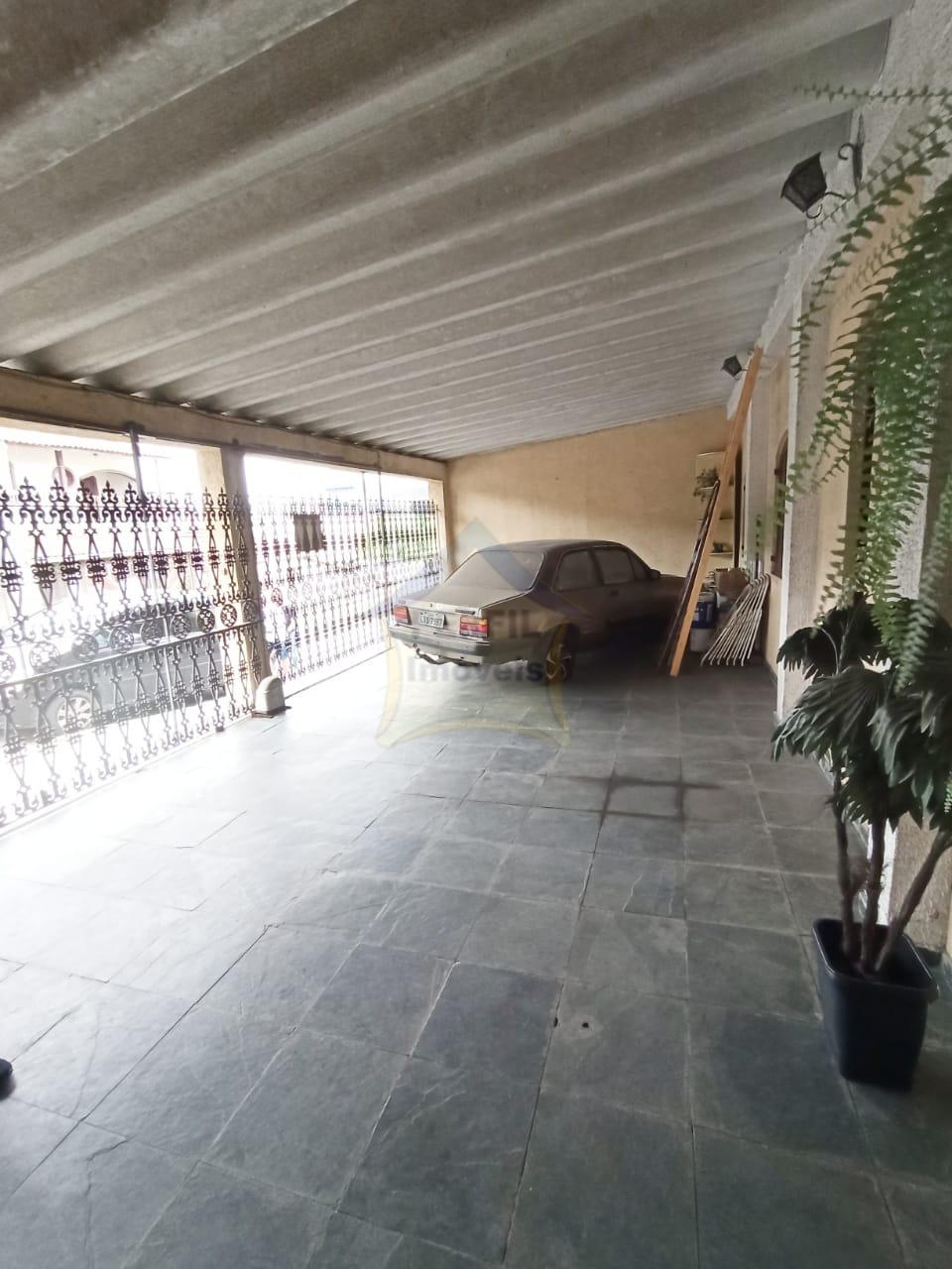 Casa à Venda no bairro Jardim Pilar, em Mauá- 2 dorm, 2 vagas.