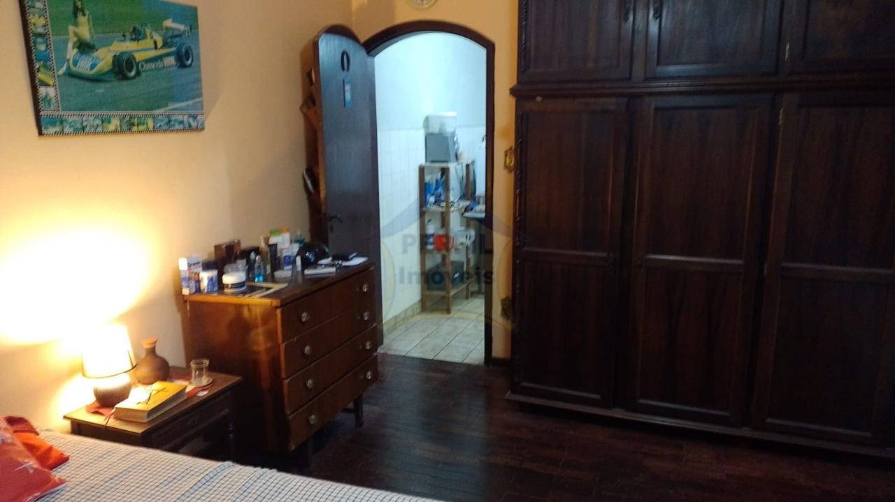 CASA Á VENDA - BAIRRO NOBRE-SANTO ANDRÉ- 500 M/  314 M, EXCELENTE PARA CONSTRUÇÃO DE EDIFÍCIO.