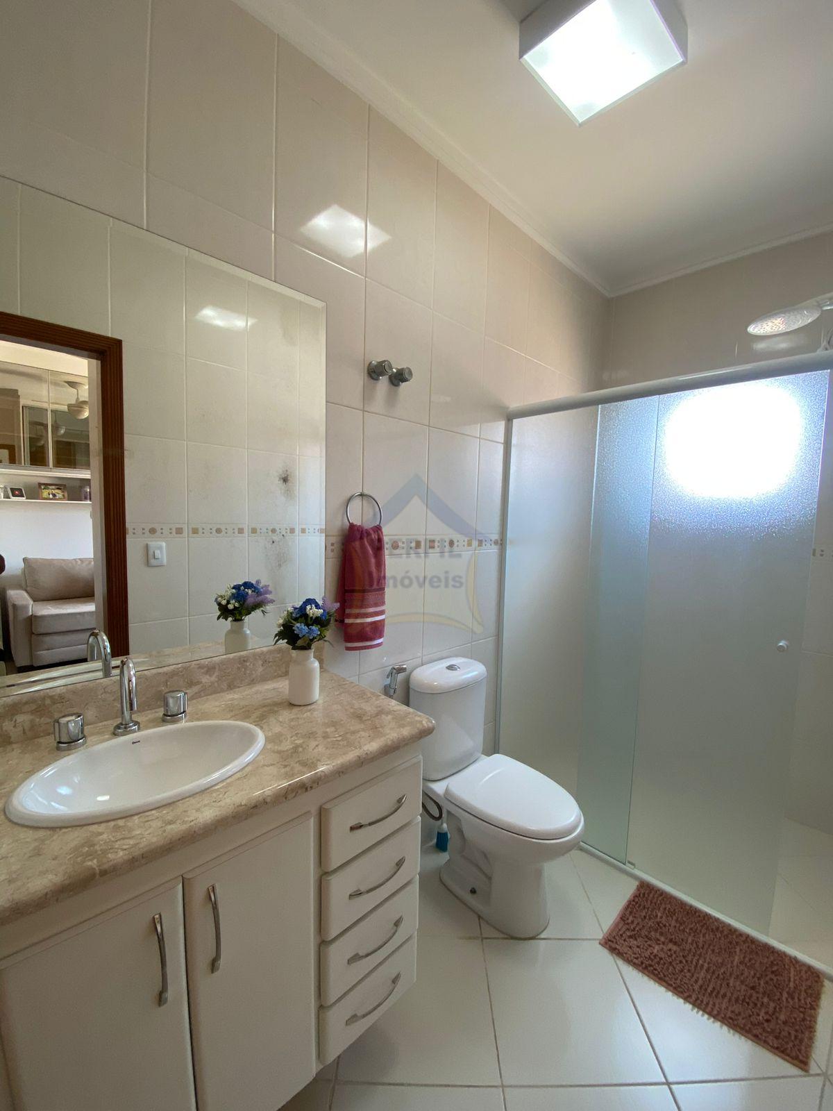 SOBRADO ALTO PADRÃO À VENDA EM SBC! MOBILIADO! LOC. PRIVILEGIADA !!