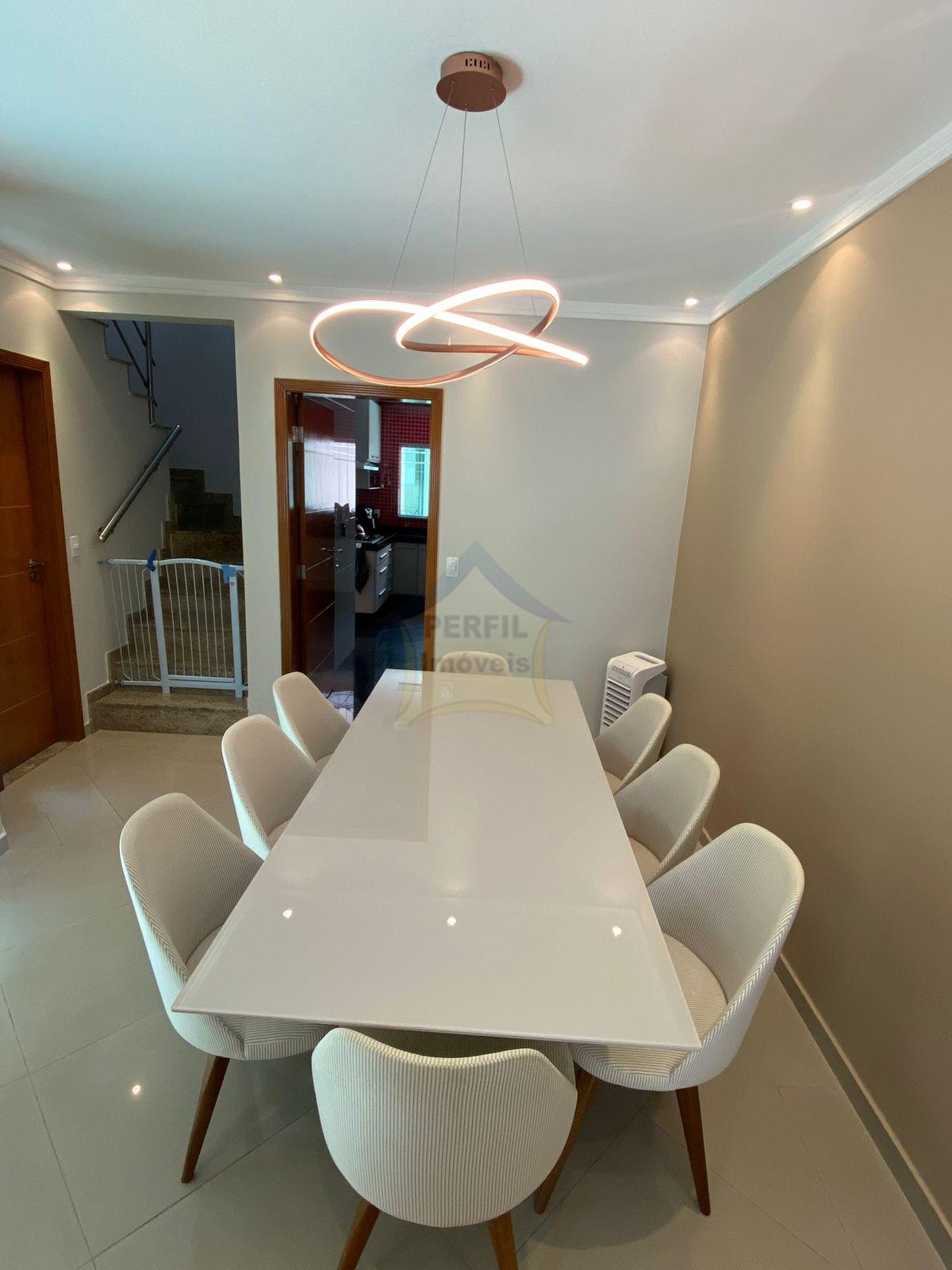 SOBRADO ALTO PADRÃO À VENDA EM SBC! MOBILIADO! LOC. PRIVILEGIADA !!