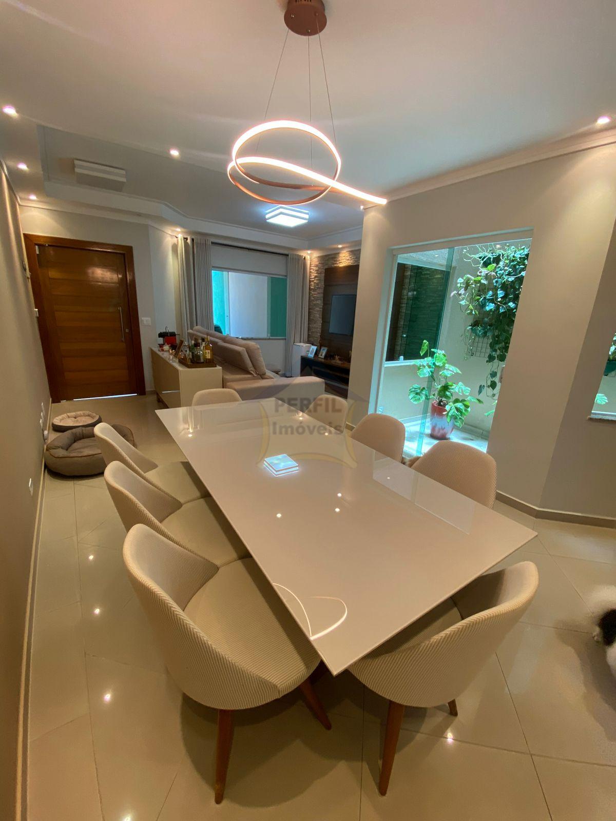 SOBRADO ALTO PADRÃO À VENDA EM SBC! MOBILIADO! LOC. PRIVILEGIADA !!