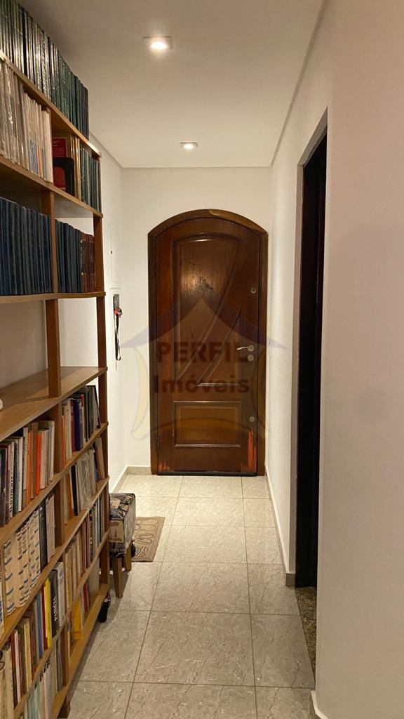 APARTAMENTO à venda em SCS / Baeta Neves